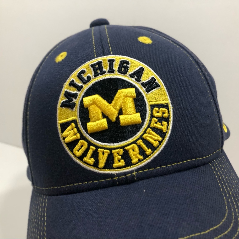 Nike Michigan Wolverines Baseball Cap - Picture 10 of 11